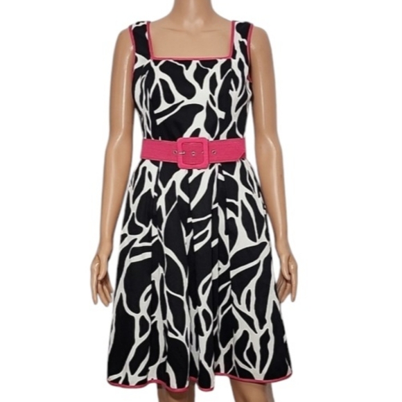 Muse Fit and Flare Belted Dress White/Black Pink Sleeveless Square Neckline Sz 4 - Picture 1 of 13